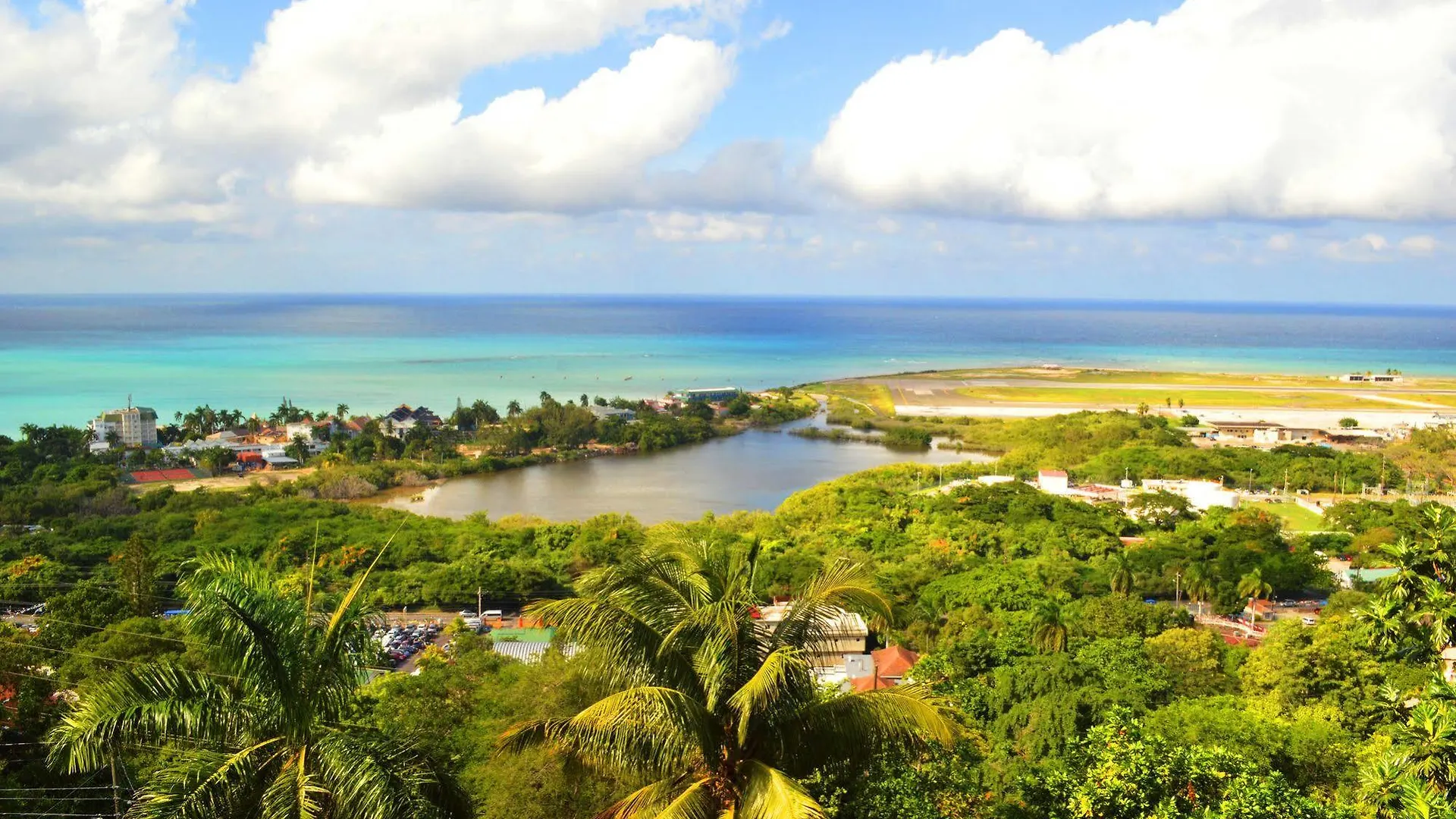 On Top Of The Bay Montego Bay Apartment